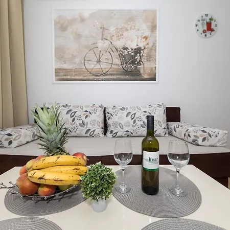 Appartement Apartman Kristal 3
