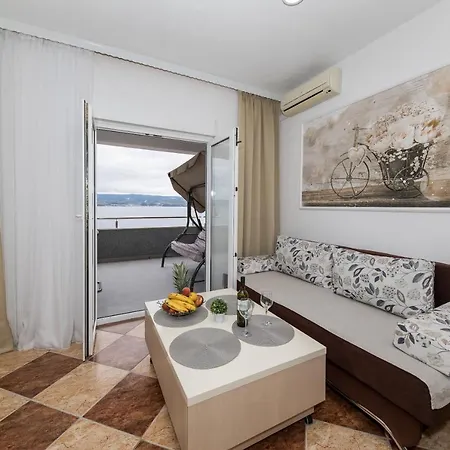 Apartman Kristal 3 * Dugi Rat